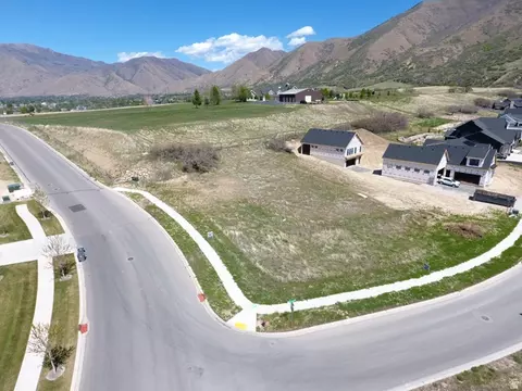 53 E Twin Hollow Dr #10, Mapleton, UT 84664