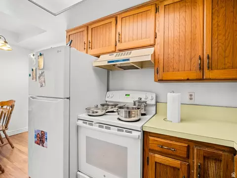 Kitchen - 460 E 200 S, Provo, UT 84606 photo 5 of 8