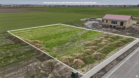 9270 N 5600 W, Elwood, UT 84337