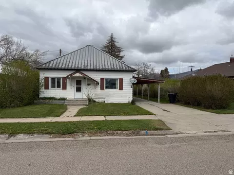 536 Jefferson St, Montpelier, ID 83254