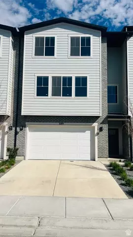 699 E Ryegrass Dr N, Eagle Mountain, UT 84005