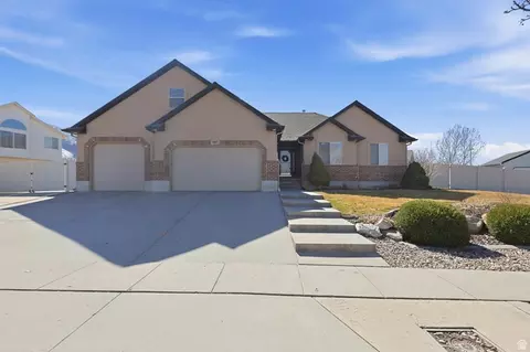 802 E 1120 N, Tooele, UT 84074