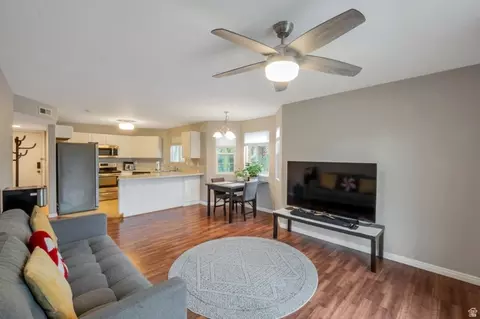 1476 W Brunello Dr #C-5, Bluffdale, UT 84065