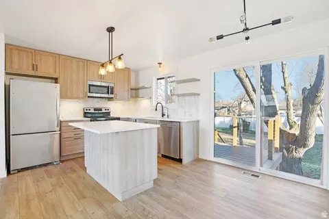 Kitchen - 569 E Aloha Ln, Sandy, UT 84070 photo 1 of 2