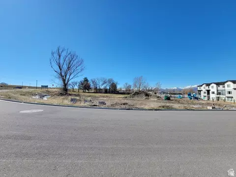 732 E 730 N, Hyrum, UT 84319 photo 4