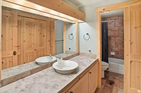 Bath - 1335 E 2300 N, North Logan, UT 84341 photo 5 of 6