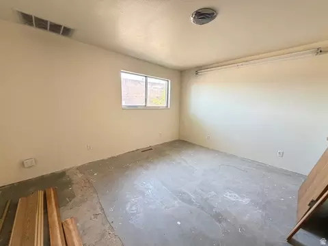 Bedroom - 225 E Main St, Delta, UT 84624 photo 3 of 4