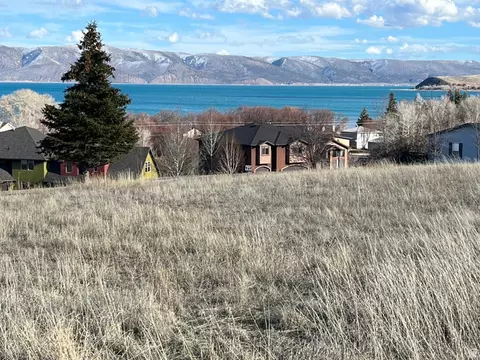 984 S Gammill Ln #11, Garden City, UT 84028