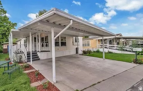 5092 S El Sendero Cir, Salt Lake City, UT 84117