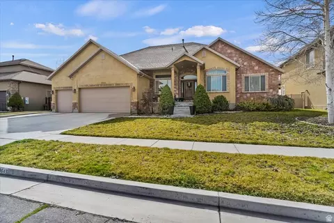 3645 W Augusta Dr, Syracuse, UT 84075