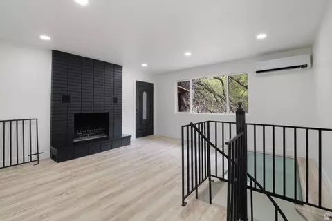 208 Ogden Cyn, Ogden, UT 84401