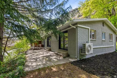 208 Ogden Cyn, Ogden, UT 84401