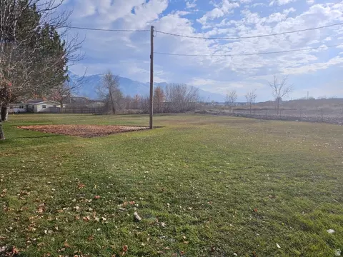 Exterior - 54 E 700 S, Logan, UT 84321 photo 6 of 7