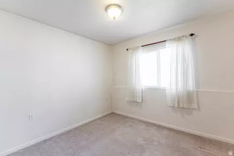 Bedroom - 490 E 700 S #D43, Clearfield, UT 84015 photo 2 of 4