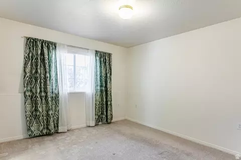 Bedroom - 490 E 700 S #D43, Clearfield, UT 84015 photo 3 of 4