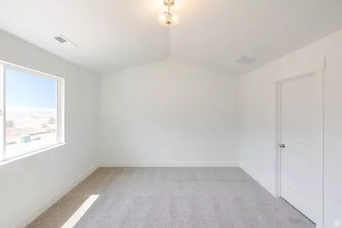 Bedroom - 5286 S Acacia Dr #798, Mapleton, UT 84664 photo 1 of 3