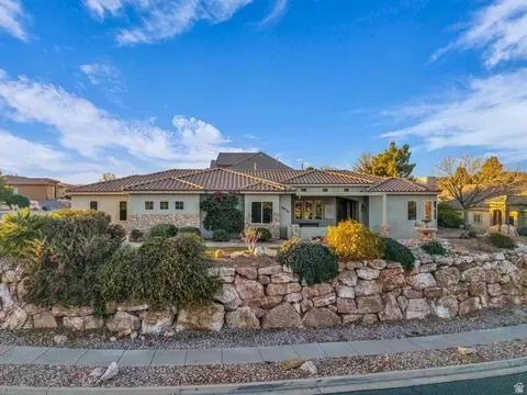2970 S Mountain Ledge Dr, Saint George, UT 84790