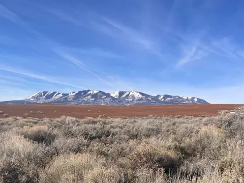 2 Sturgeon Rd, Monticello, UT 84535