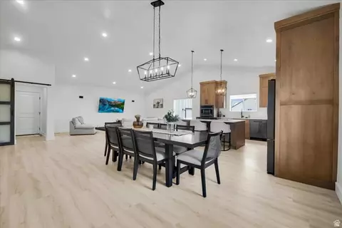 Dining - 440 N 725 E, Mount Pleasant, UT 84647 photo 2 of 2