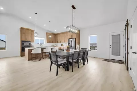 Dining - 440 N 725 E, Mount Pleasant, UT 84647 photo 1 of 2
