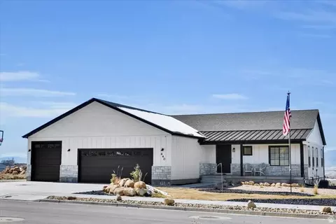 440 N 725 E, Mount Pleasant, UT 84647