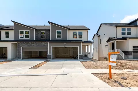 5272 S Acacia Dr #800, Mapleton, UT 84664