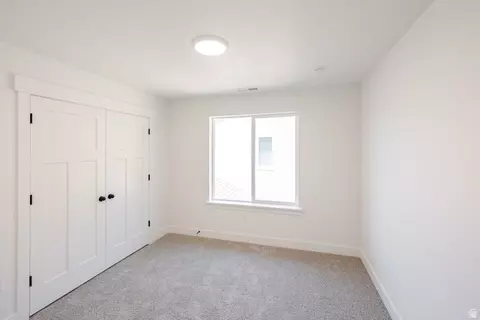 Bedroom - 195 W Harmony Ridge Pkwy #601, Mapleton, UT 84664 photo 4 of 4
