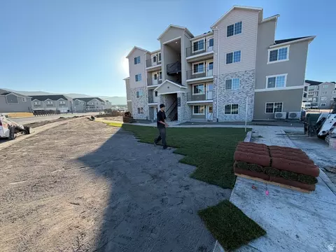2128 W Sawmill Blvd, Heber City, UT 84032