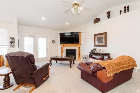 Living - 455 N 350 E, Hyde Park, UT 84318 photo 1 of 3
