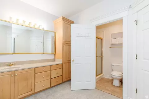 Bath - 455 N 350 E, Hyde Park, UT 84318 photo 3 of 4