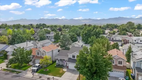 View/Area - 8260 S 560 E, Sandy, UT 84070 photo 4 of 12