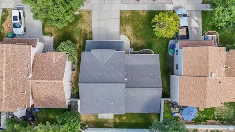 View/Area - 8260 S 560 E, Sandy, UT 84070 photo 1 of 12