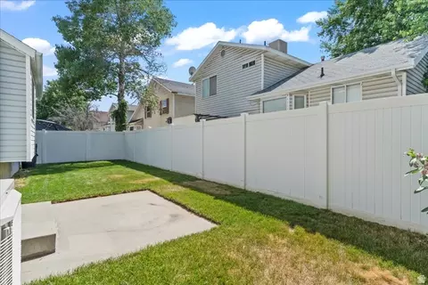 Exterior - 8260 S 560 E, Sandy, UT 84070 photo 4 of 7
