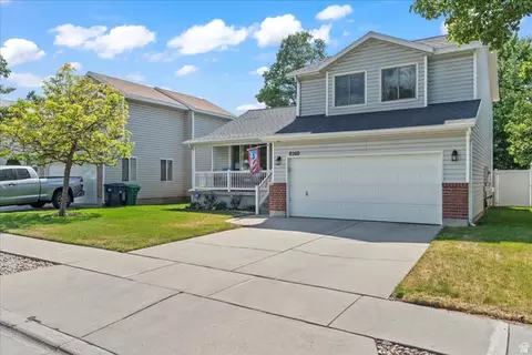 Exterior - 8260 S 560 E, Sandy, UT 84070 photo 3 of 7