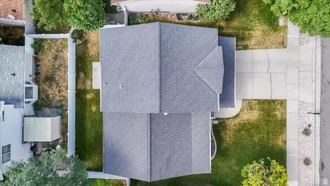 View/Area - 8260 S 560 E, Sandy, UT 84070 photo 7 of 12