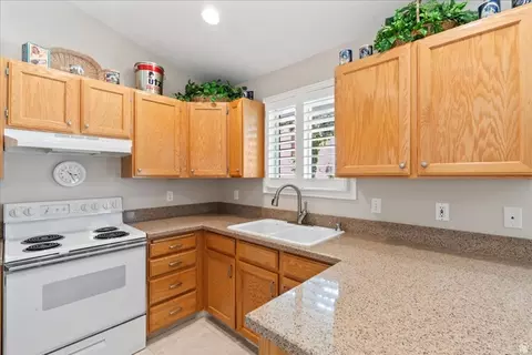 Kitchen - 8260 S 560 E, Sandy, UT 84070 photo 3 of 3