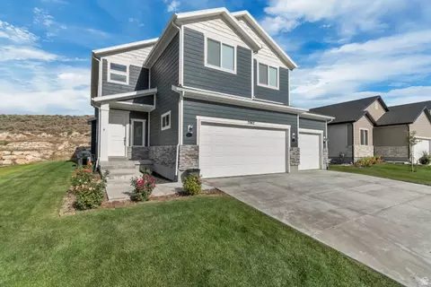7982 N Bristlecone Rd, Eagle Mountain, UT 84005