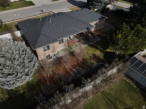 View/Area - 290 E 450 S, Hyde Park, UT 84318 photo 2 of 2