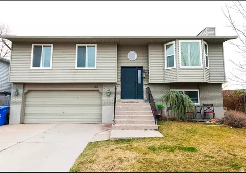 6363 S Uyeda Ct, West Jordan, UT 84081