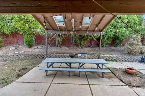Exterior - 442 E 1730 N, Orem, UT 84097 photo 5 of 11