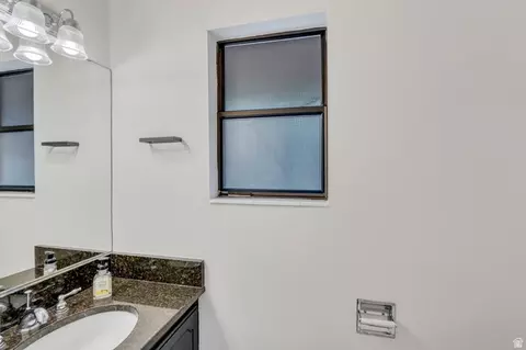 Bath - 442 E 1730 N, Orem, UT 84097 photo 5 of 5