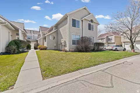 1468 W Coastal Ct, Taylorsville, UT 84123