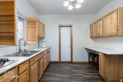 Kitchen - 1001 16th St, Ogden, UT 84404 photo 3 of 3