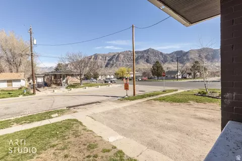 Exterior - 1001 16th St, Ogden, UT 84404 photo 12 of 14
