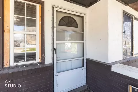 Exterior - 1001 16th St, Ogden, UT 84404 photo 9 of 14