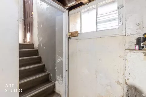 Entry Way - 1001 16th St, Ogden, UT 84404 photo 2 of 2