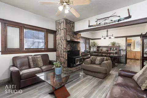 Living - 1001 16th St, Ogden, UT 84404 photo 1 of 2