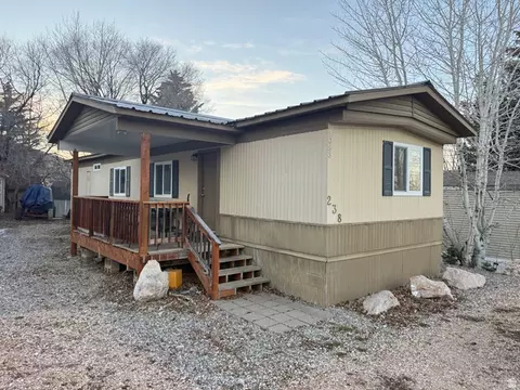 3083 S Breaker Dr #238, Garden City, UT 84028