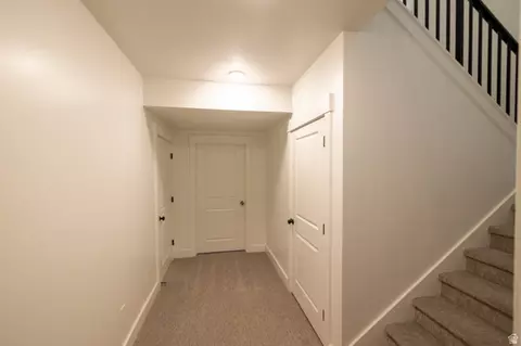 Entry Way - 293 N Pheasant Dr, Mapleton, UT 84664 photo 6 of 6
