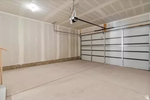 Two car garage at Loveless Estates for Nephi Utah townhome buyers